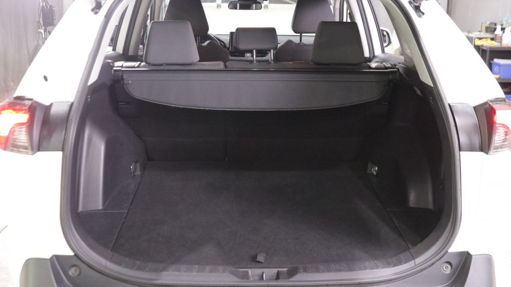 Toyota Rav 4 XLE 2020 d&rsquo;occasion à vendre - 21