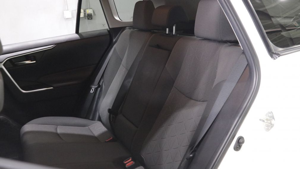 Toyota Rav 4 XLE 2020 d&rsquo;occasion à vendre - 17