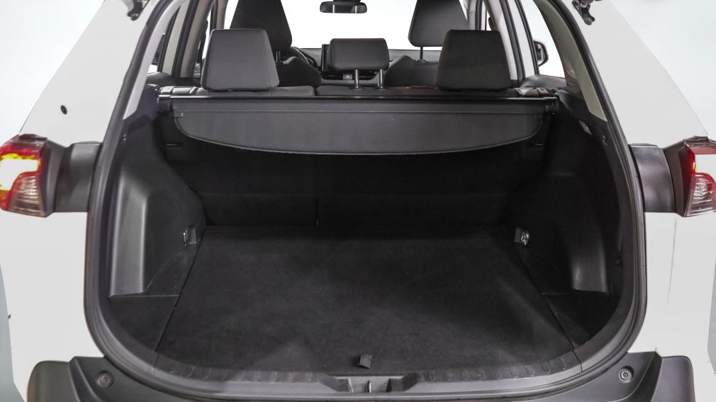 Toyota Rav 4 XLE 2020 d&rsquo;occasion à vendre - 21