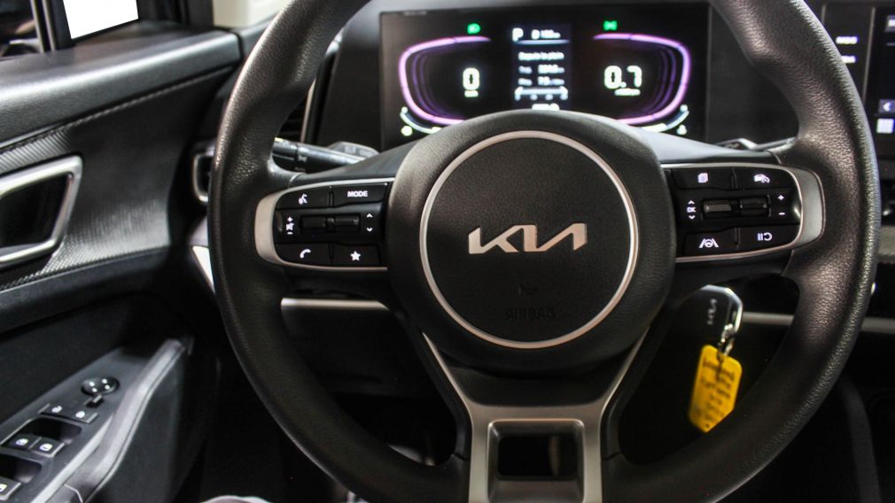 Kia Sportage LX 2023 d&rsquo;occasion à vendre - 19