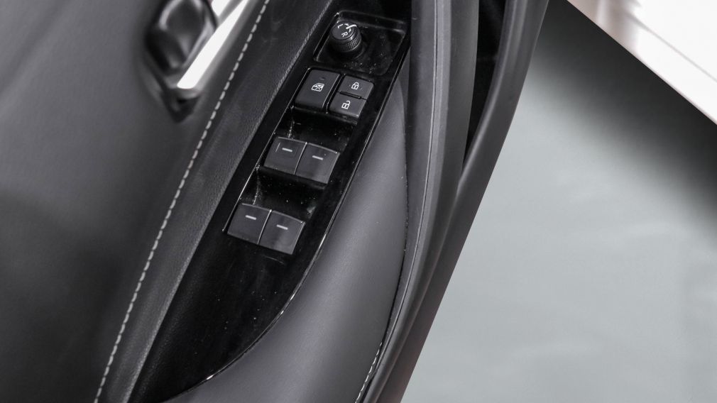 Toyota Corolla CVT 2023 d&rsquo;occasion à vendre - 9