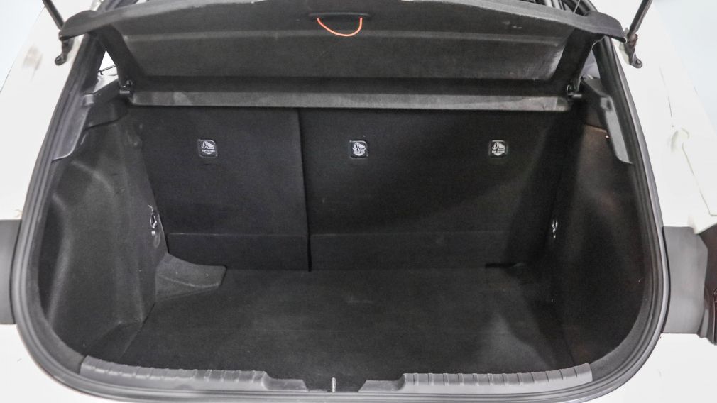 Toyota Corolla CVT 2023 d&rsquo;occasion à vendre - 17