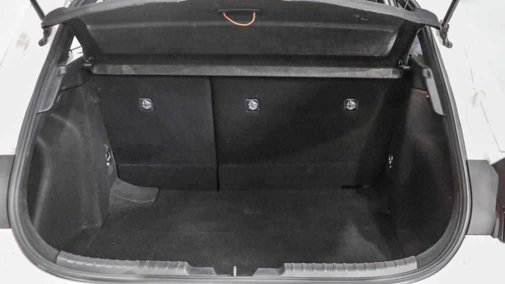 Toyota Corolla CVT 2023 d&rsquo;occasion à vendre - 17