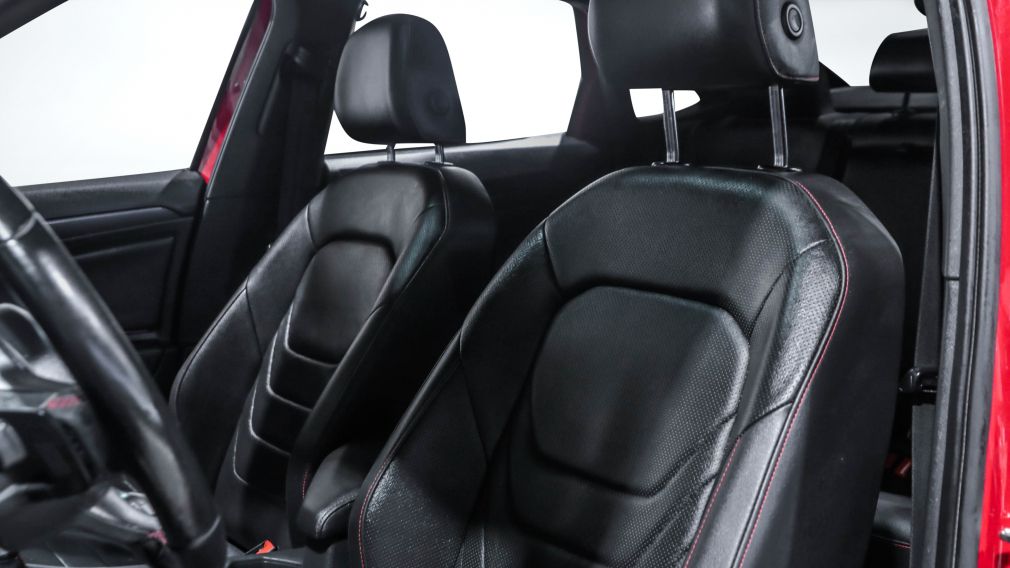 Volkswagen Jetta GLI 2021 d&rsquo;occasion à vendre - 11