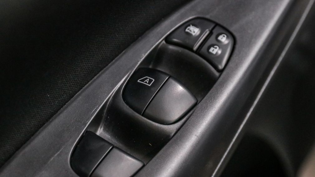 Nissan Sentra SV 2019 d&rsquo;occasion à vendre - 9