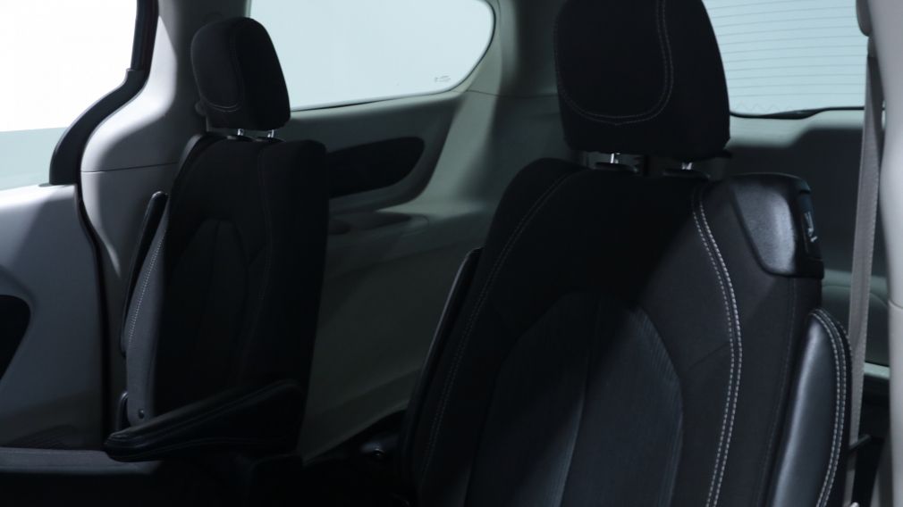 Chrysler Grand Caravan SXT 2023 d&rsquo;occasion à vendre - 19