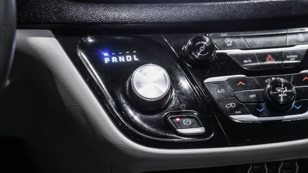 Chrysler Grand Caravan SXT 2023 à vendre à Donnacona - 17