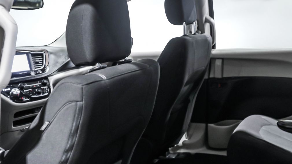 Chrysler Grand Caravan SXT 2023 à vendre à Donnacona - 18