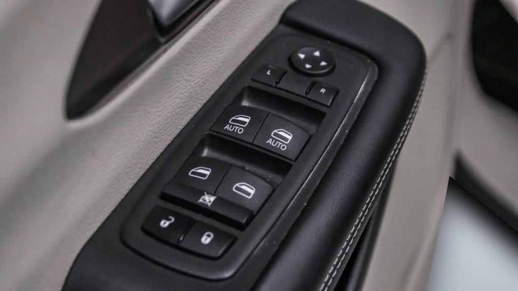 Chrysler Grand Caravan SXT 2023 à vendre à Trois-Rivières - 9
