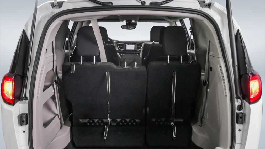 Chrysler Grand Caravan SXT 2023 à vendre à Trois-Rivières - 22