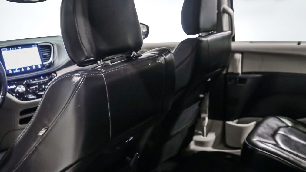 Chrysler Pacifica Touring L 2023 d&rsquo;occasion à vendre - 18