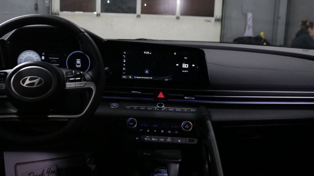 Hyundai Elantra Luxury 2025 d&rsquo;occasion à vendre - 10