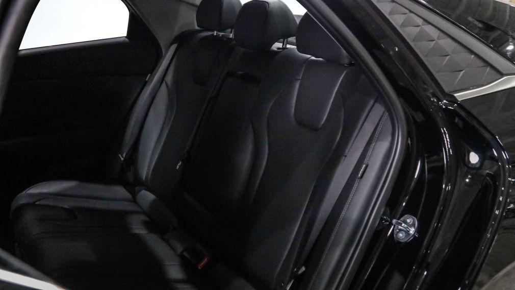 Hyundai Elantra Luxury 2025 d&rsquo;occasion à vendre - 17