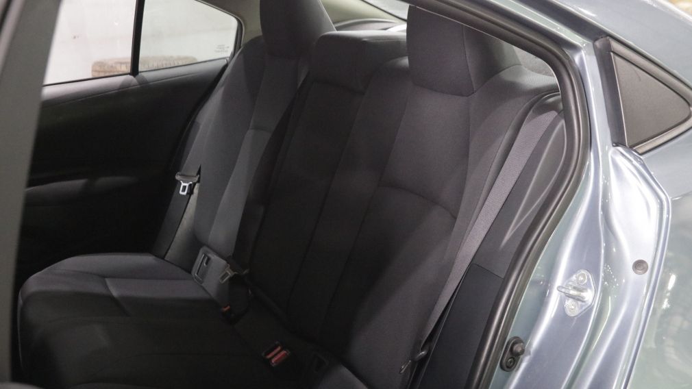 Toyota Corolla LE 2021 d&rsquo;occasion à vendre - 19