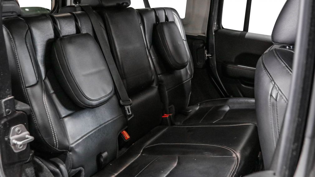 Jeep Wrangler Unlimited Sahara 2021 d&rsquo;occasion à vendre - 19