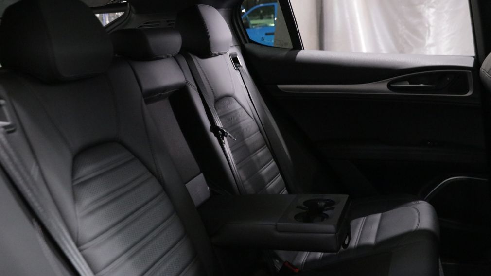 Alfa Romeo Stelvio Ti Sport 2021 d&rsquo;occasion à vendre - 24