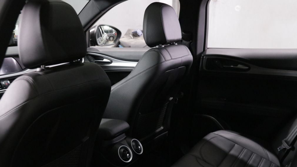 Alfa Romeo Stelvio Ti Sport 2021 d&rsquo;occasion à vendre - 22