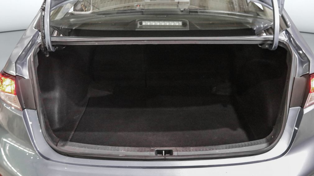 Toyota Corolla Hybrid LE 2024 d&rsquo;occasion à vendre - 21