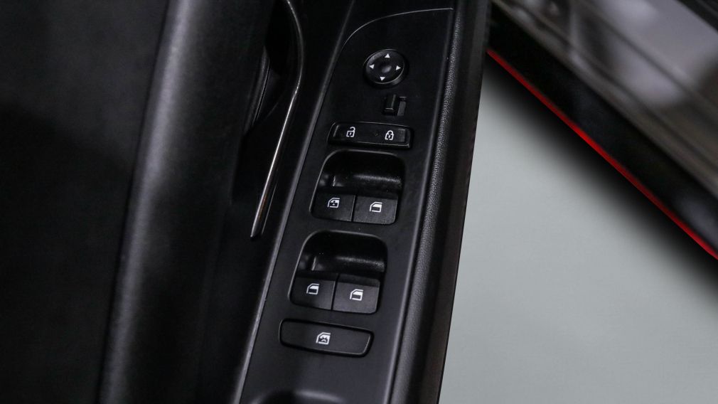 Hyundai Elantra DCT 2023 d&rsquo;occasion à vendre - 15