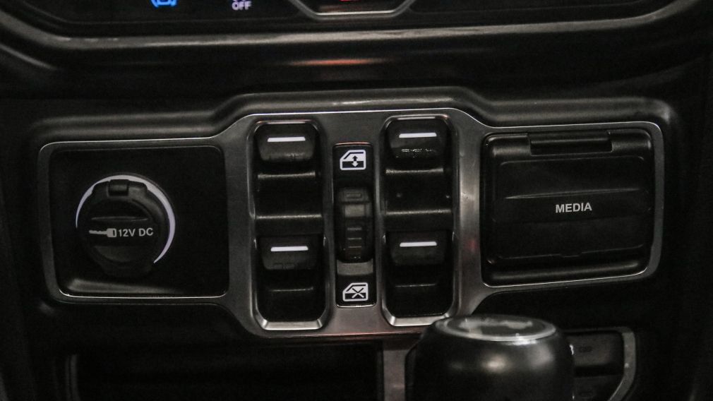 Jeep Wrangler Unlimited Sahara 2021 d&rsquo;occasion à vendre - 19