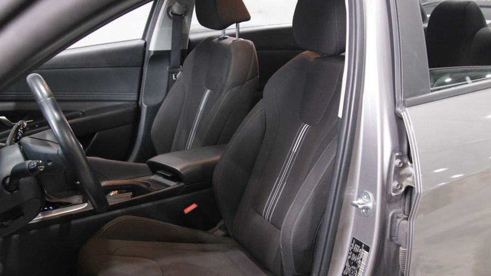 Hyundai Elantra Preferred 2023 d&rsquo;occasion à vendre - 5
