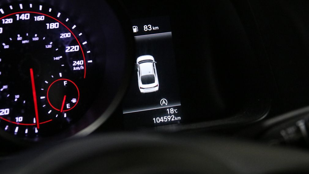 Hyundai Elantra Essential 2022 d&rsquo;occasion à vendre - 15