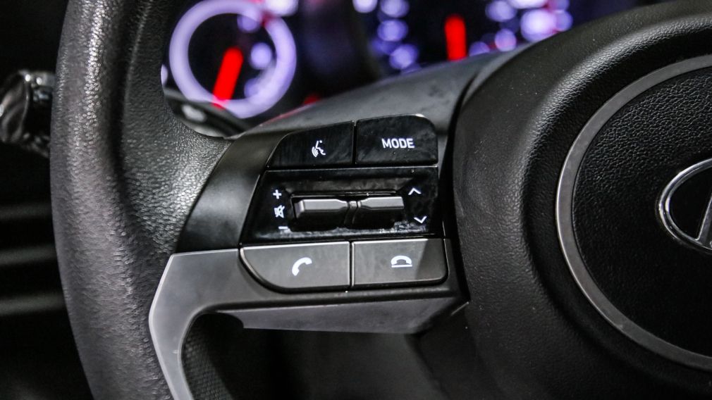 Hyundai Elantra Essential 2022 d&rsquo;occasion à vendre - 13