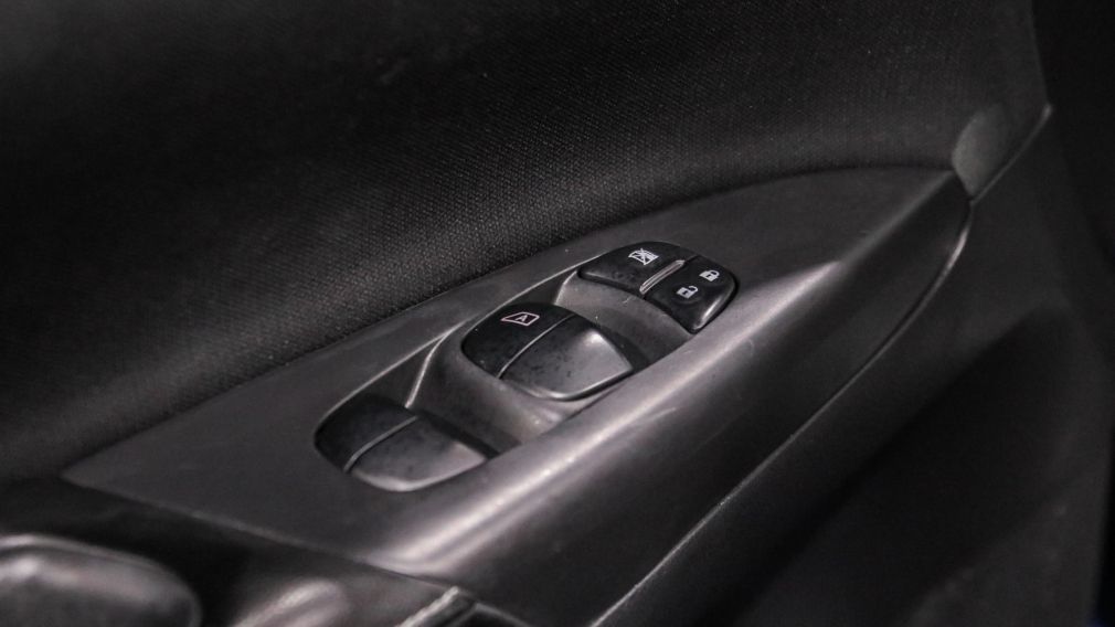 Nissan Sentra SV 2019 d&rsquo;occasion à vendre - 11