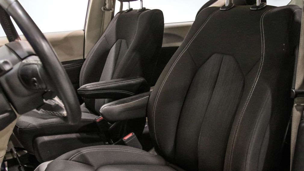 Chrysler Grand Caravan SXT 2023 d&rsquo;occasion à vendre - 10