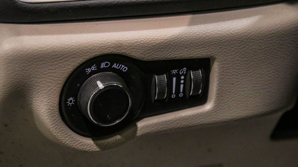 Chrysler Grand Caravan SXT 2023 d&rsquo;occasion à vendre - 12