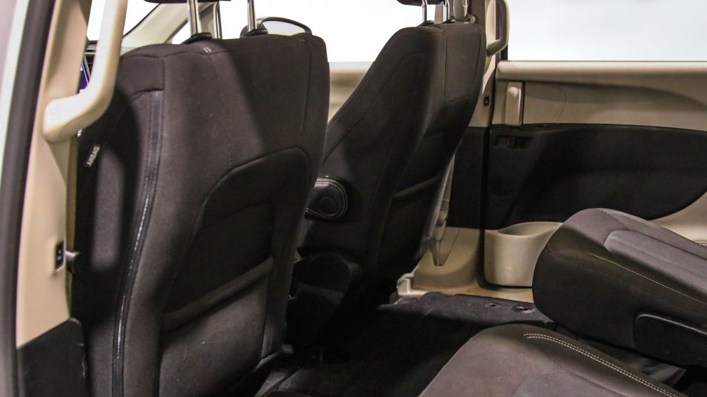Chrysler Grand Caravan SXT 2023 d&rsquo;occasion à vendre - 21