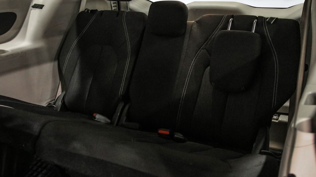 Chrysler Grand Caravan SXT 2023 d&rsquo;occasion à vendre - 24