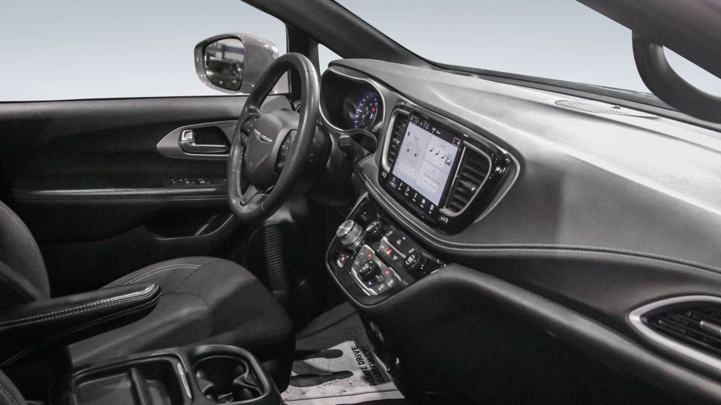 Chrysler Pacifica Touring 2022 d&rsquo;occasion à vendre - 25