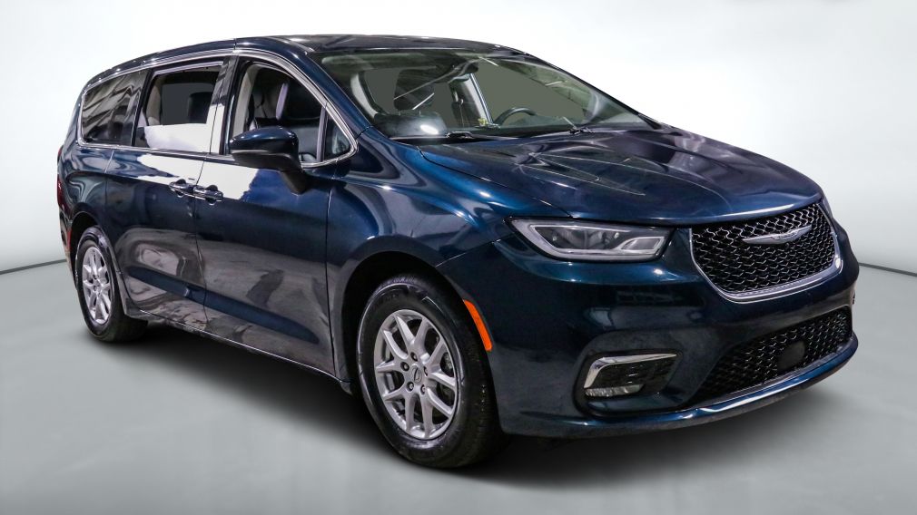 Chrysler Pacifica Touring L 2023 d&rsquo;occasion à vendre - 1