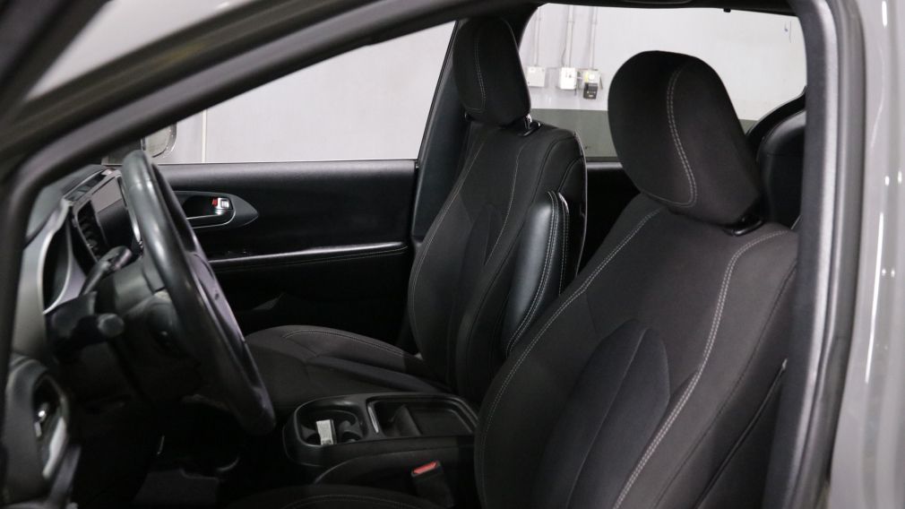 Chrysler Pacifica Touring 2022 d&rsquo;occasion à vendre - 8