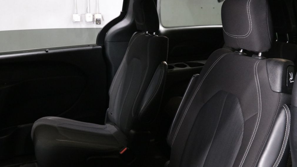 Chrysler Pacifica Touring 2022 d&rsquo;occasion à vendre - 19