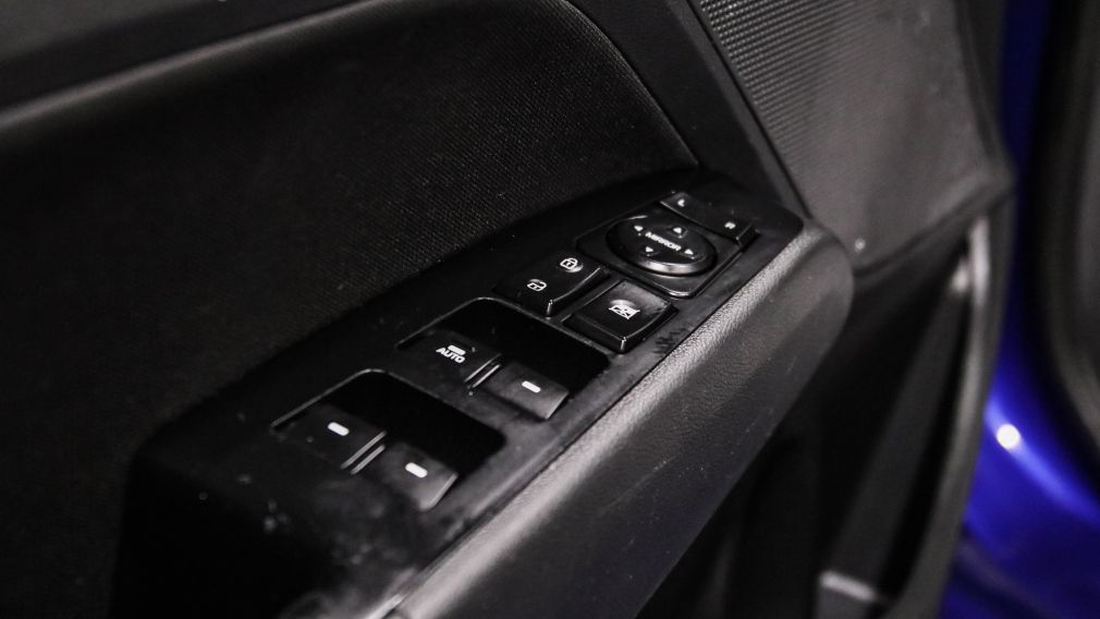 Hyundai Elantra Preferred 2020 d&rsquo;occasion à vendre - 11