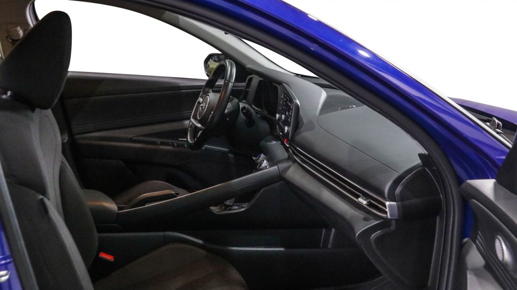 Hyundai Elantra Preferred 2023 d&rsquo;occasion à vendre - 20