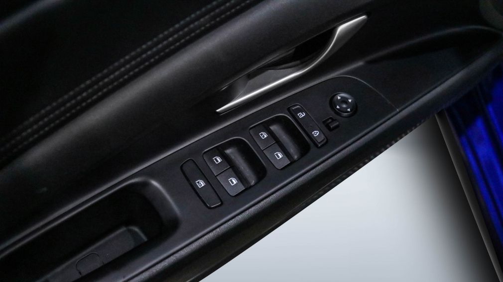 Hyundai Elantra Preferred 2023 d&rsquo;occasion à vendre - 9