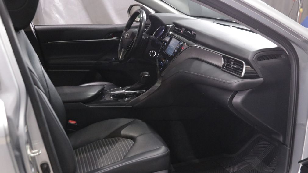 Toyota Camry SE 2019 d&rsquo;occasion à vendre - 25