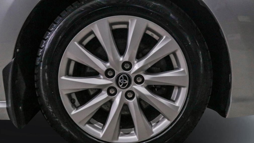 Toyota Camry SE 2019 d&rsquo;occasion à vendre - 22