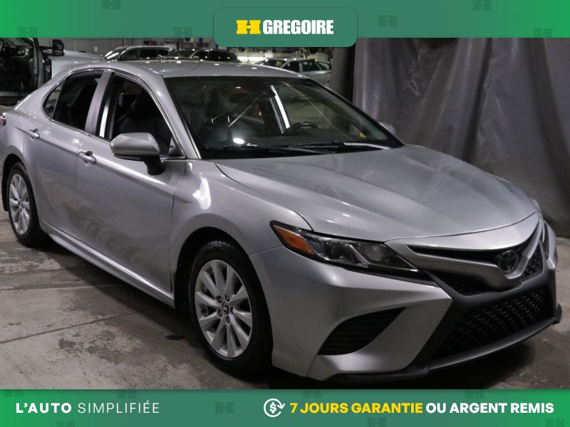 2019 Toyota Camry SE FWD