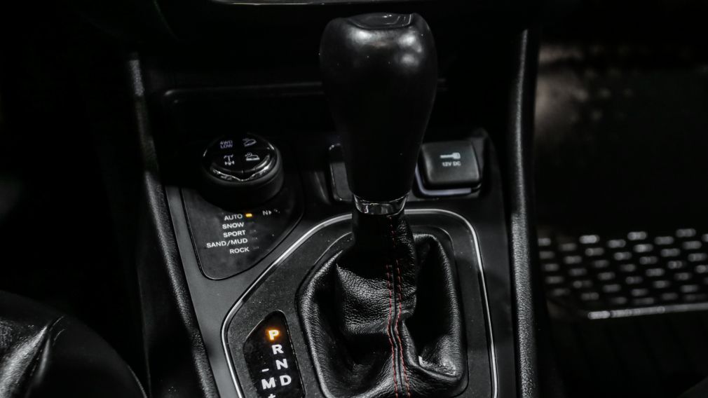 Jeep Cherokee Trailhawk 2019 d&rsquo;occasion à vendre - 17