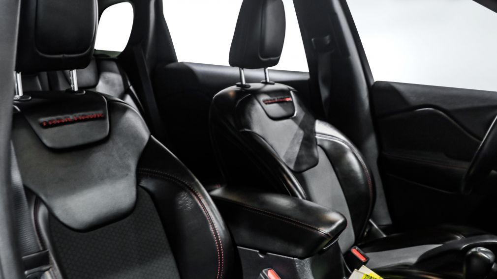 Jeep Cherokee Trailhawk 2019 d&rsquo;occasion à vendre - 22