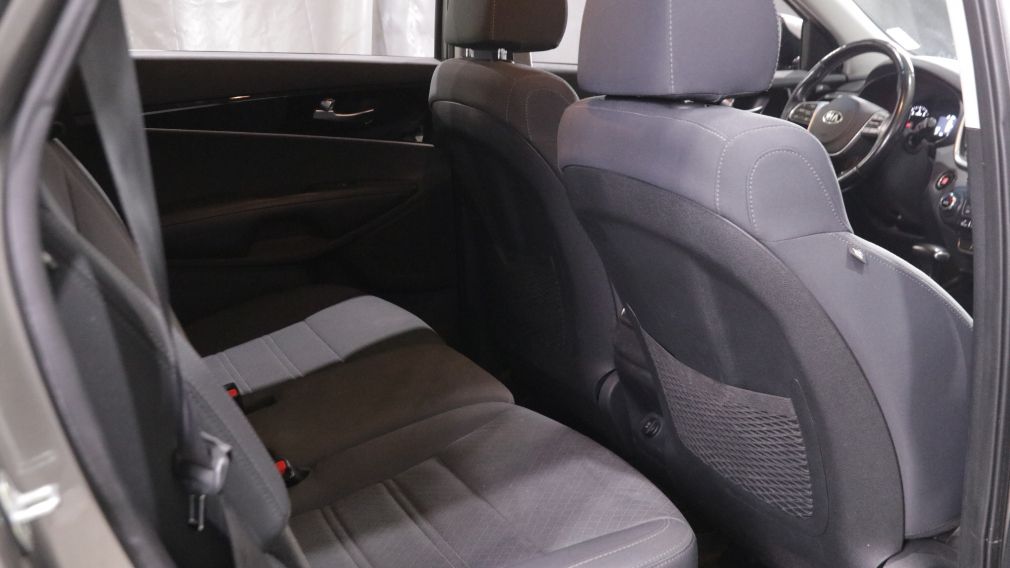 Kia Sorento LX 2019 d&rsquo;occasion à vendre - 22