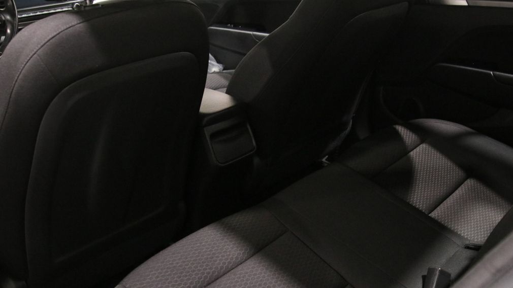 Hyundai Elantra Preferred w/Sun & Safety Package 2020 d&rsquo;occasion à vendre - 19