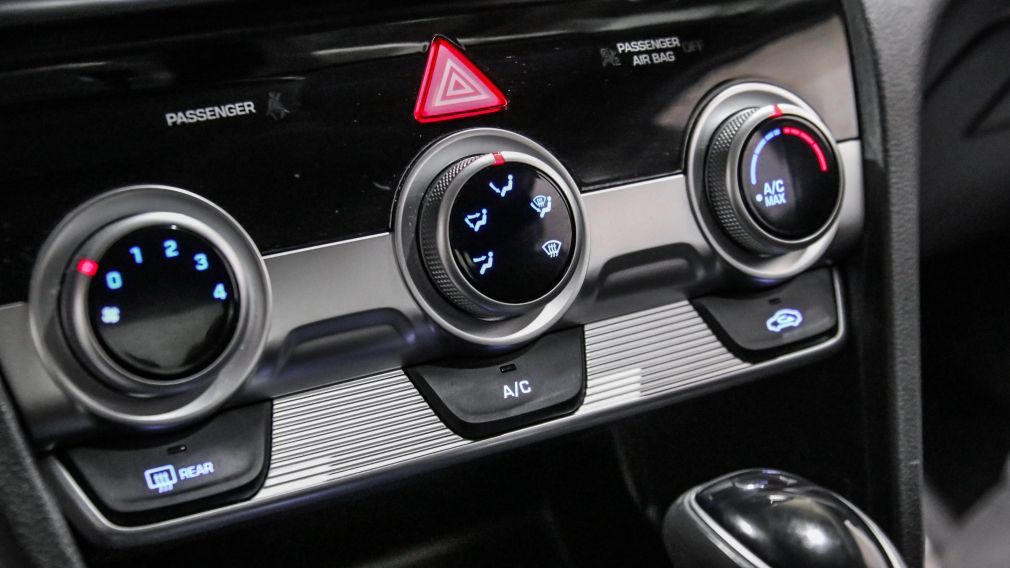 Hyundai Elantra Preferred w/Sun & Safety Package 2020 d&rsquo;occasion à vendre - 17
