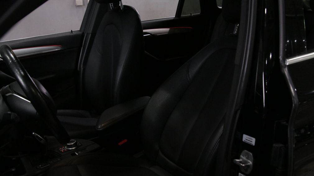 BMW X1 xDrive28i 2021 d&rsquo;occasion à vendre - 17