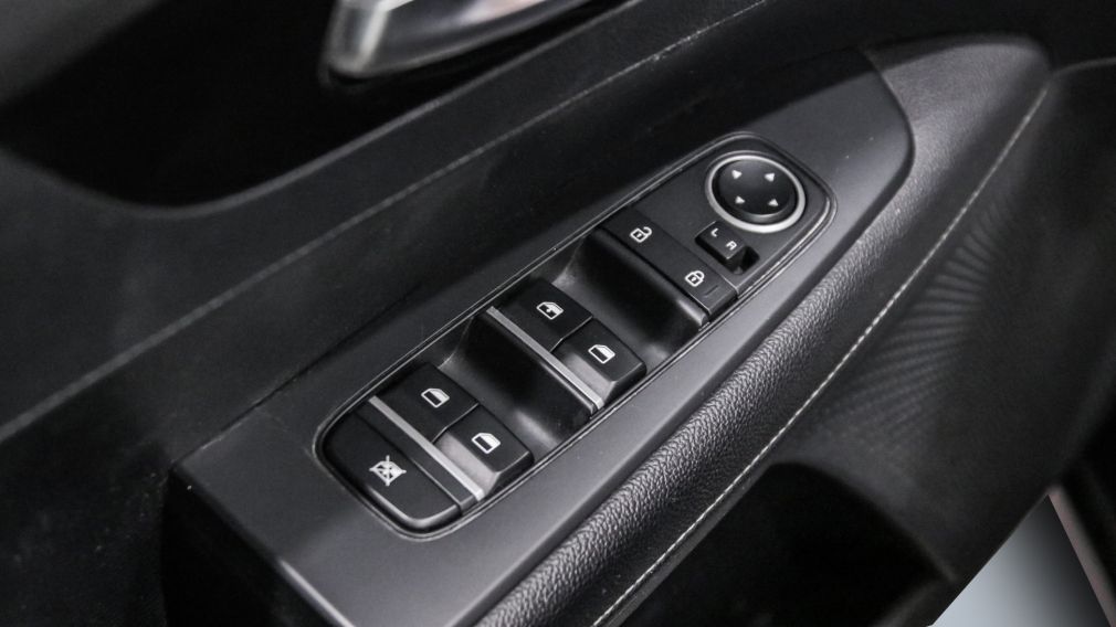 Kia Forte EX 2020 d&rsquo;occasion à vendre - 9