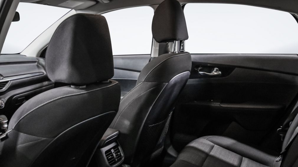 Kia Forte EX 2020 d&rsquo;occasion à vendre - 18